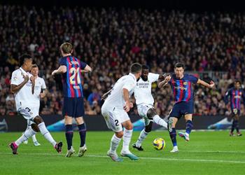 مواعيد مباريات اليوم السبت 28 10 2023 والقنوات الناقلة برشلونة يواجه ريال مدريد والفيحاء أمام النصر