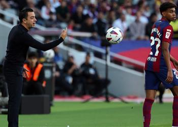 أرقامه الطفولية لا تتوقف لامين يامال يدخل تاريخ الكلاسيكو بين برشلونة وريال مدريد