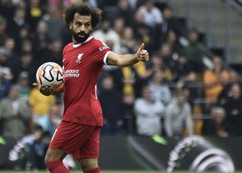 فيديو محمد صلاح يسجل هدف ليفربول الثالث أمام نوتينجهام فورست