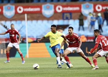 ياسر عبد الرؤوف يوضح مدى أحقية صن داونز في ركلة جزاء أمام الأهلي