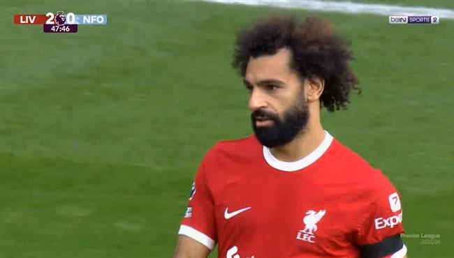 فرصة محمد صلاح علي مرمي نوتينجهام فورست