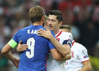 ليفاندوفسكي يعلن موقفه من الدوري السعودي ويؤكد ليس من العدل مطالبة كين بتحقيق رقمي القياسي