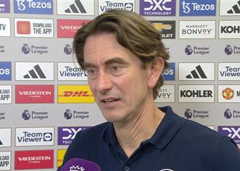 مدرب برينتفورد بعد فوز مانشستر يونايتد القاتل كرة القدم قاسية والنتيجة ليست عادلة