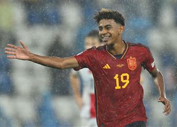 الغموض يحوم حول مشاركة لامين يامال مع منتخب إسبانيا