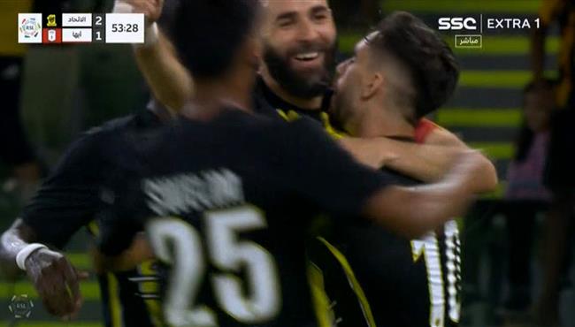 اسيست كريم بنزيما في مباراة الاتحاد وابها بالدوري السعودي