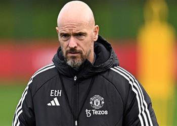 مانشستر يونايتد يتعرض لضربتين خلال مواجهة لوتون تاون