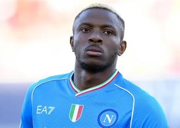 أوسيمين يعترف عرض الهلال السعودي كان جنوني ا في الصيف ولكن