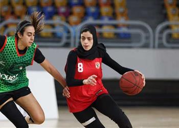 موعد والقناة الناقلة لمباراة الأهلي وسبورتنج في نهائي دوري المرتبط لكرة السلة سيدات والمعلق