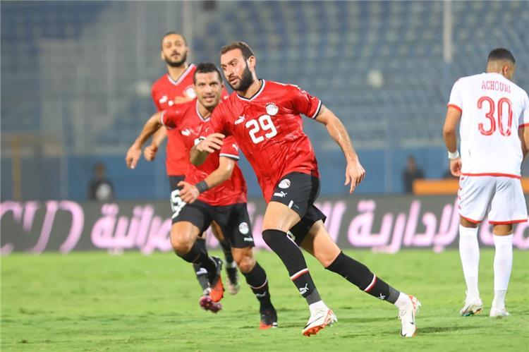 عمر كمال لاعب منتخب مصر