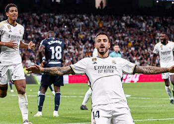 خوسيلو يسخر من بيكيه ويطالب بحماية لاعب برشلونة جوهرة تمتلكها إسبانيا