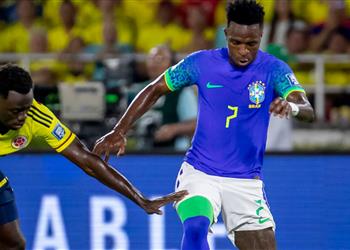 فيروس فيفا يضرب ريال مدريد فينيسيوس جونيور ينضم لقائمة المصابين