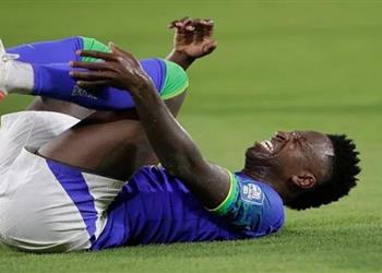 فينيسيوس يوضح تفاصيل إصابته وإمكانية لحاقه بمباراة البرازيل والأرجنتين