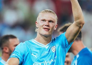 هالاند يفوز بجائزة اللاعب الذهبي 2023