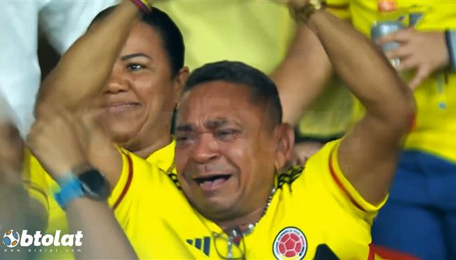 بكاء والد لويس دياز بعد هدف ابنه الاول امام البرازيل في تصفيات كأس العالم