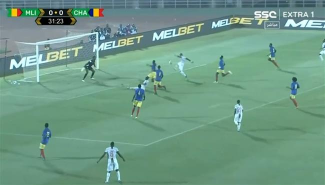 اليو ديانج يهدر هدف محقق لمالي امام تشاد في تصفيات كأس العالم