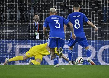 سباليتي يوضح موقفه من استمرار جورجينيو في تنفيذ ضربات جزاء إيطاليا