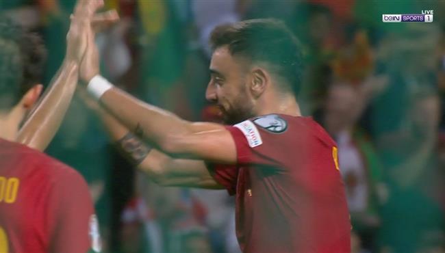 هدف برونو فيرناديز الرائع في مرمي ايسلندا بتصفيات كاس امم اوروبا