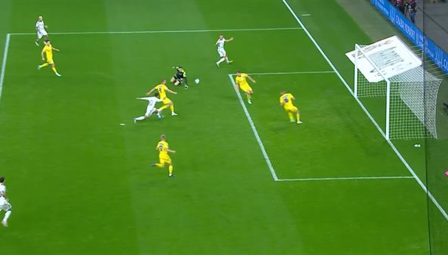 فرصة خطيرة من ايطاليا علي مرمي اوكرانيا بتصفيات كاس امم اوروبا