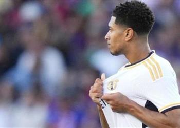 أسطورة برشلونة ينتقد فوز بيلينجهام بجائزة الفتى الذهبي