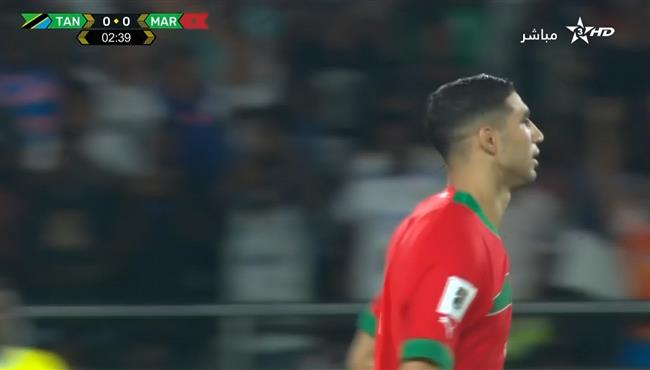 اشرف حكيمي يهدر ركلة جزاء امام تنزانيا في تصفيات كاس العالم