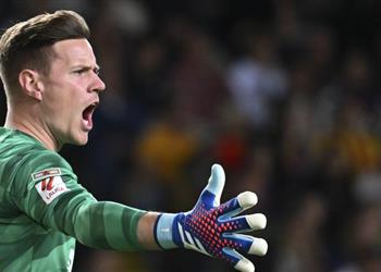 تير شتيجن يغيب عن تدريبات برشلونة قبل مباراة رايو فاييكانو