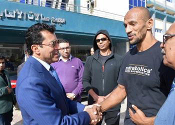 صور كرم جابر يعد أشرف صبحي بتحقيق ميدالية في أولمبياد باريس 2024