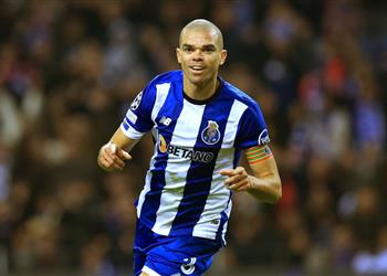 بورتو يتلقى دفعة قوية قبل مواجهة برشلونة في دوري أبطال أوروبا