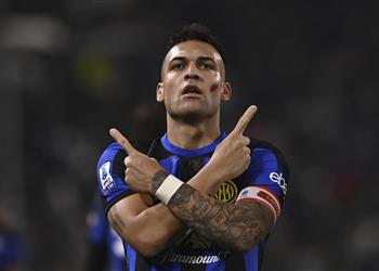 ترتيب هدافي الدوري الإيطالي بعد نهاية الجولة 13 لاوتارو مارتينيز يواصل التسجيل