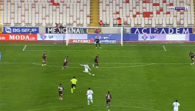 هدف صاروخي رائع في مباراة طرابزون سبور وسيفاس سبور بالدوري التركي