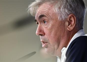 أنشيلوتي يرفض الحديث عن مستقبله مع ريال مدريد ويدافع عن تشافي