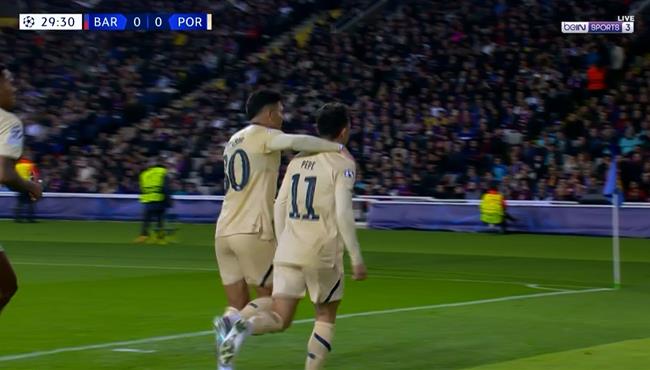 هدف بورتو الاول في مرمي برشلونة بدوري ابطال اوروبا