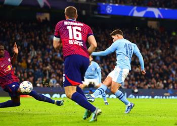 فيديو مانشستر سيتي يحقق ريمونتادا مثيرة أمام لايبزيج ويضمن صدارة مجموعته في دوري أبطال أوروبا