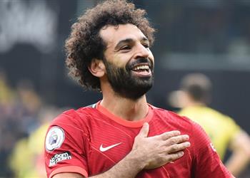 جناح ليفربول الشاب يبرز دور محمد صلاح في تطوير مستواه
