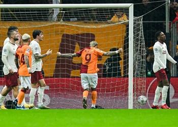 أخطاء أونانا لا تتوقف فيديو مانشستر يونايتد يقترب من توديع دوري أبطال اوروبا بتعادل مثير مع جالطة سراي