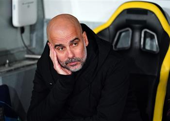 جوارديولا المنافسة على لقب الدوري الإنجليزي أصعب كل موسم