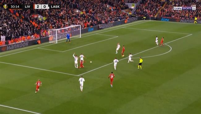 هل حرم الحكم لويس دياز من ركلة جزاء امام لاسك لينز بالدوري الاوروبي