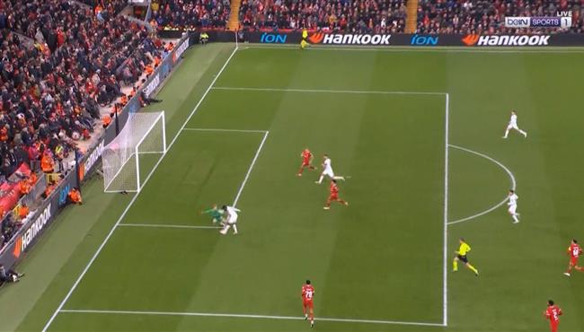 فرصة خطيرة للاسك لينز علي مرمي ليفربول بالدوري الاوروبي