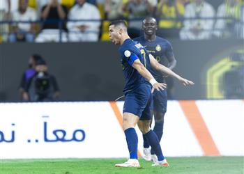 فيديو رونالدو يسجل في فوز النصر على الخليج بـ الدوري السعودي ومشاركة شريف