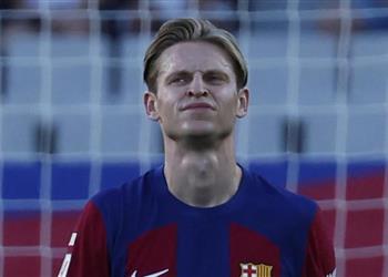 تشافي يترقب عودة دي يونج بعد أزمة جافي