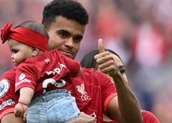 لويس دياز يوجه رسالة عاطفية لمختطفي والده يزداد عذابنا كل ثانية في غيابه