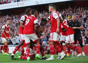 تشكيل آرسنال أمام إشبيلية في دوري أبطال أوروبا موقف محمد النني