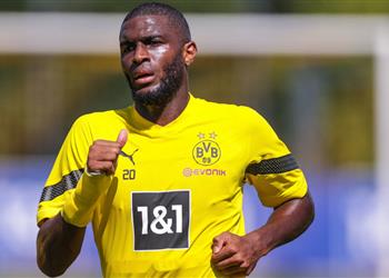 بوروسيا دورتموند لـ بطولات قررنا رحيل موديست لأنه لا يصلح للاستمرار معنا