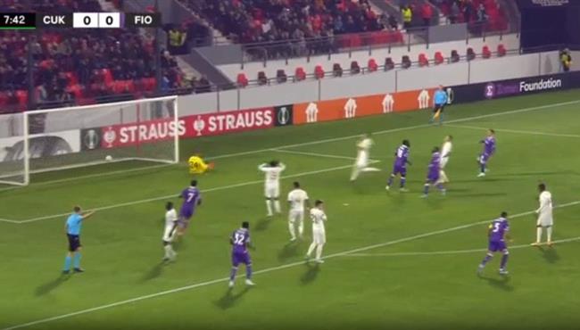 هدف فوز فيورنتينا علي تشوكاريتشكي 1 0 دوري المؤتمر الاوروبي