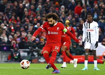 فيديو كيف رد محمد صلاح على طلب ثنائي لاسك بعد فوز ليفربول في الدوري الأوروبي