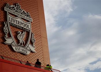 رسمي ا ليفربول يعلن تجديد عقد لاعبه