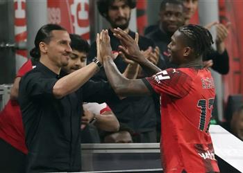 بعد اعتزاله بـ5 أشهر رسمي ا إبراهيموفيتش يعود إلى ميلان في منصب جديد