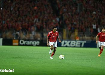 جوائز الكاف 2023 بيرسي تاو أفضل لاعب داخل إفريقيا