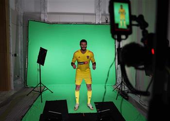 لاعبو الأهلي يخضعون لجلسة تصوير قبل مواجهة الاتحاد السعودي