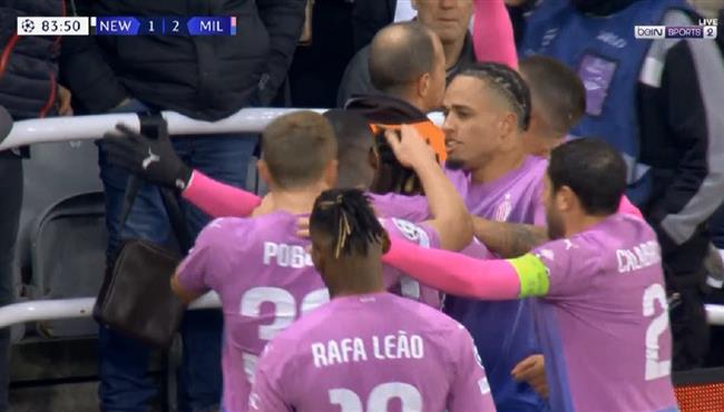 اهداف مباراة ميلان ونيوكاسل 2 1 دوري ابطال اوروبا