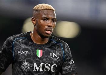 سكاي نابولي يجهز مكافأة لـ أوسيمين بعد فوزه بجائزة أفضل لاعب في إفريقيا 2023
